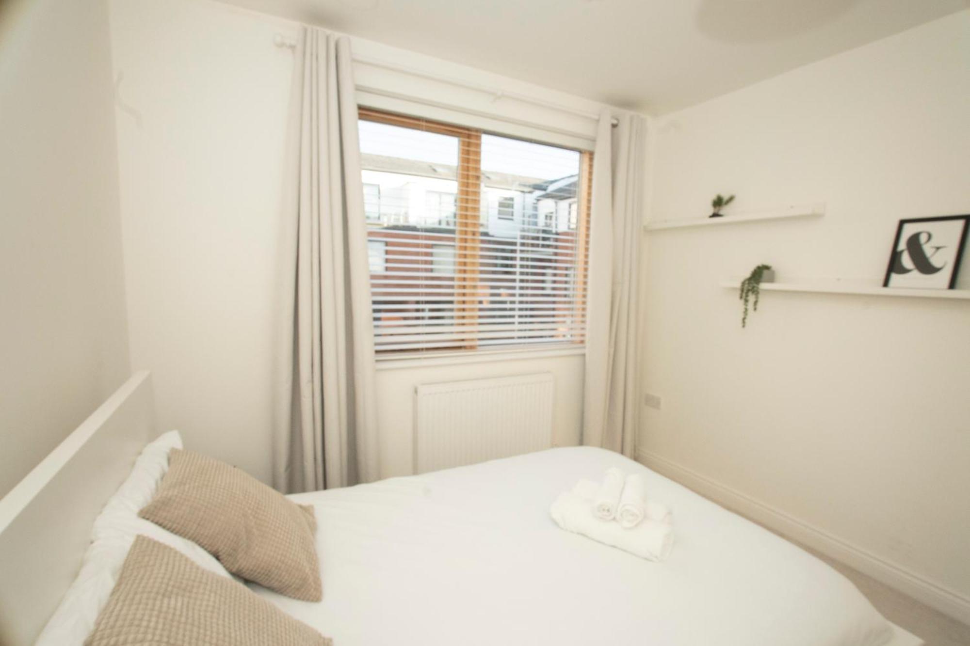 Spacious 4Br 4Ba Gated Townhouse With Balconies, Central Jq Μπέρμιγχαμ Εξωτερικό φωτογραφία