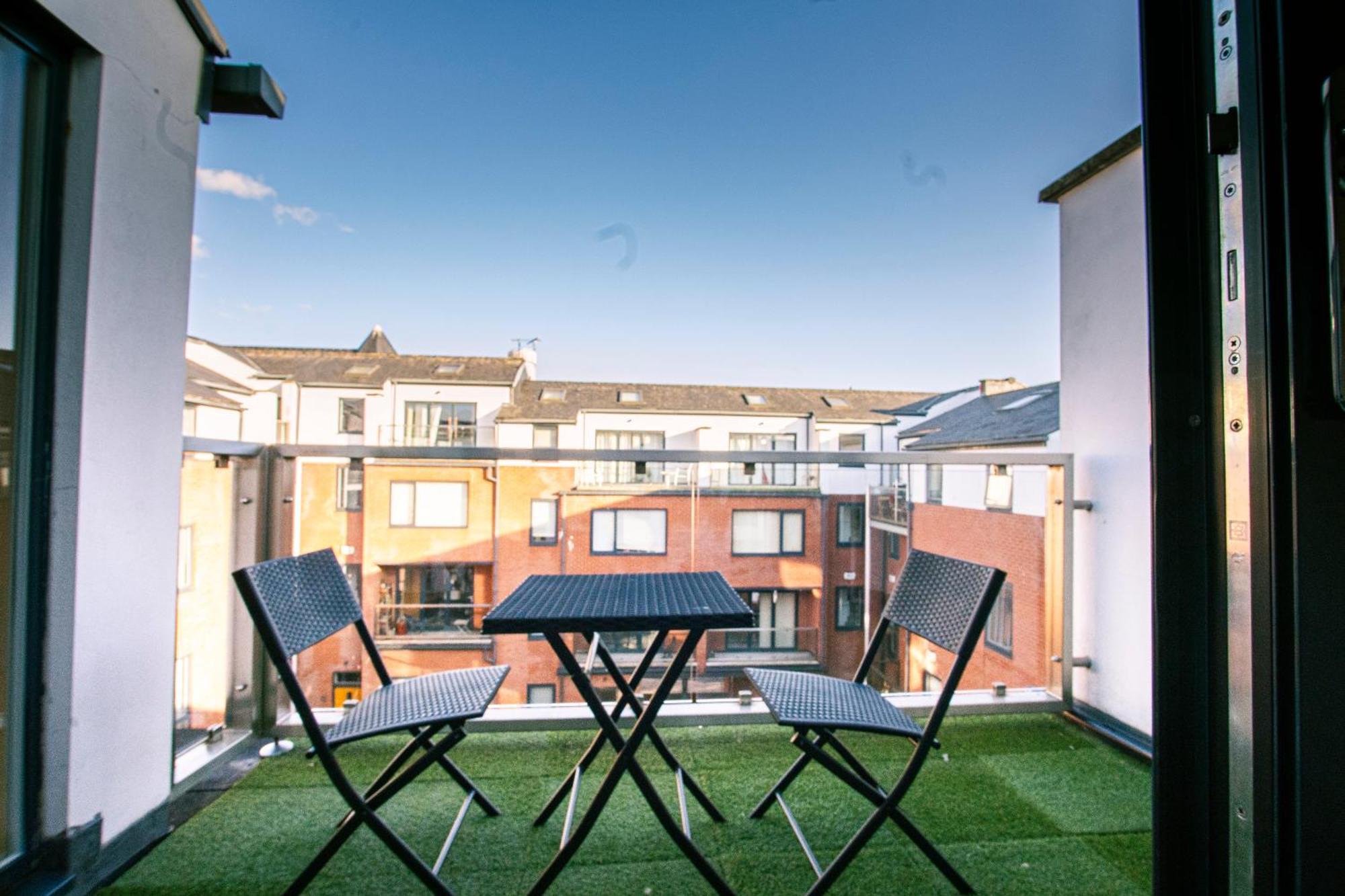 Spacious 4Br 4Ba Gated Townhouse With Balconies, Central Jq Μπέρμιγχαμ Εξωτερικό φωτογραφία